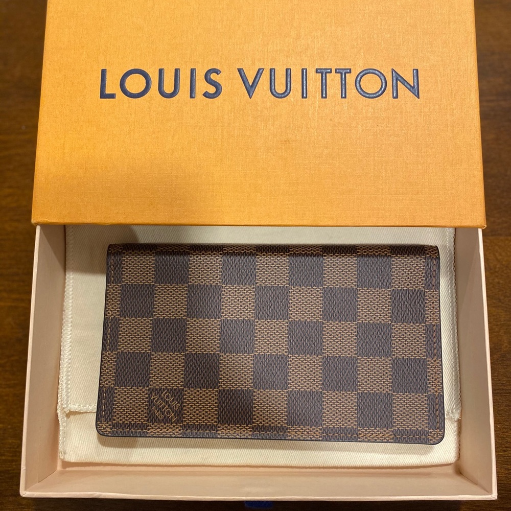 COPY - Louis Vuitton Bifold wallet never used